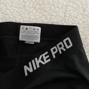 Black Capri Nike pros